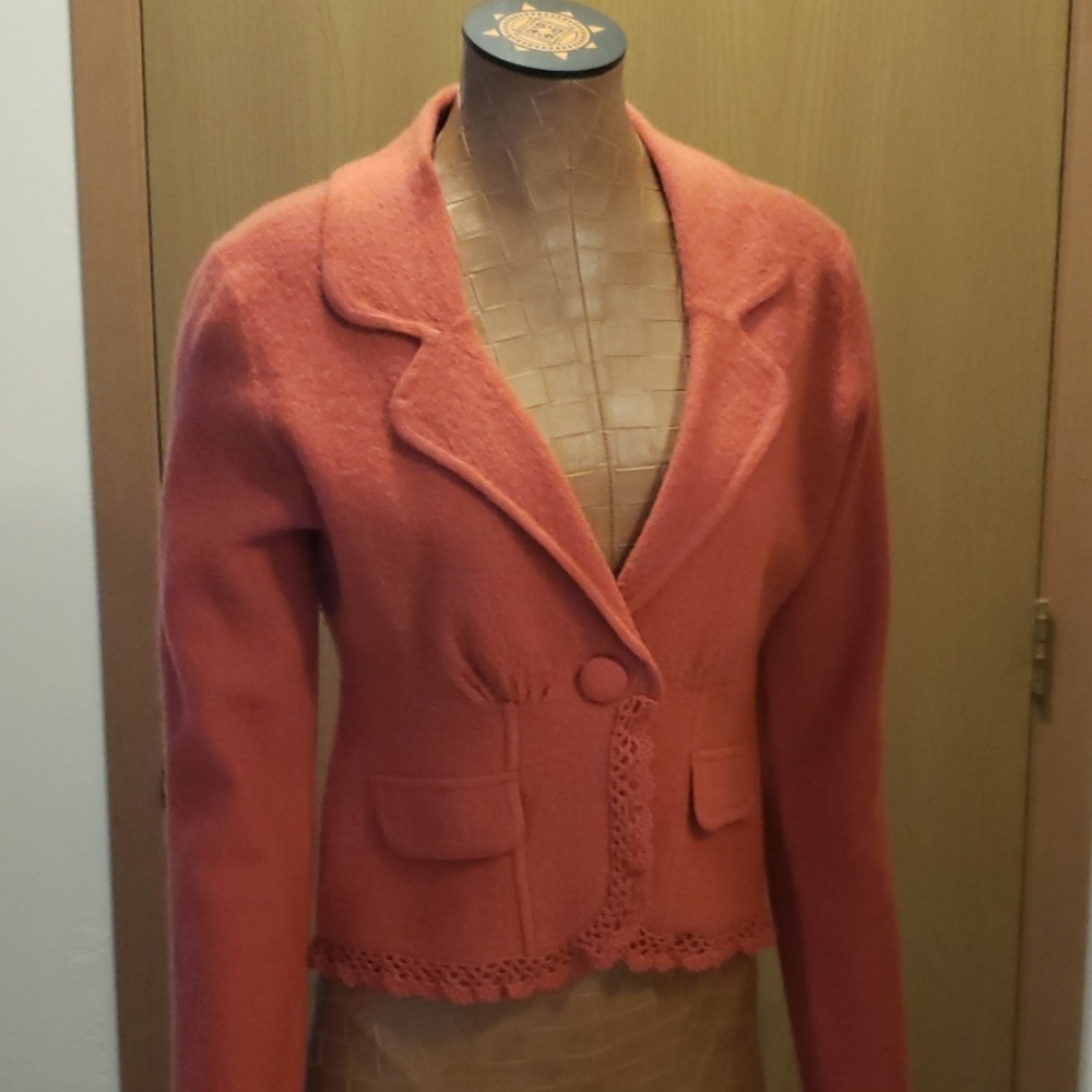 Apt 9 blazer